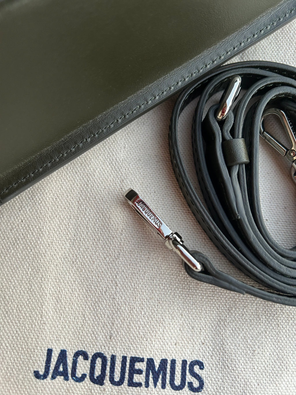 JACQUEMUS IL GRANDE BAMBINO